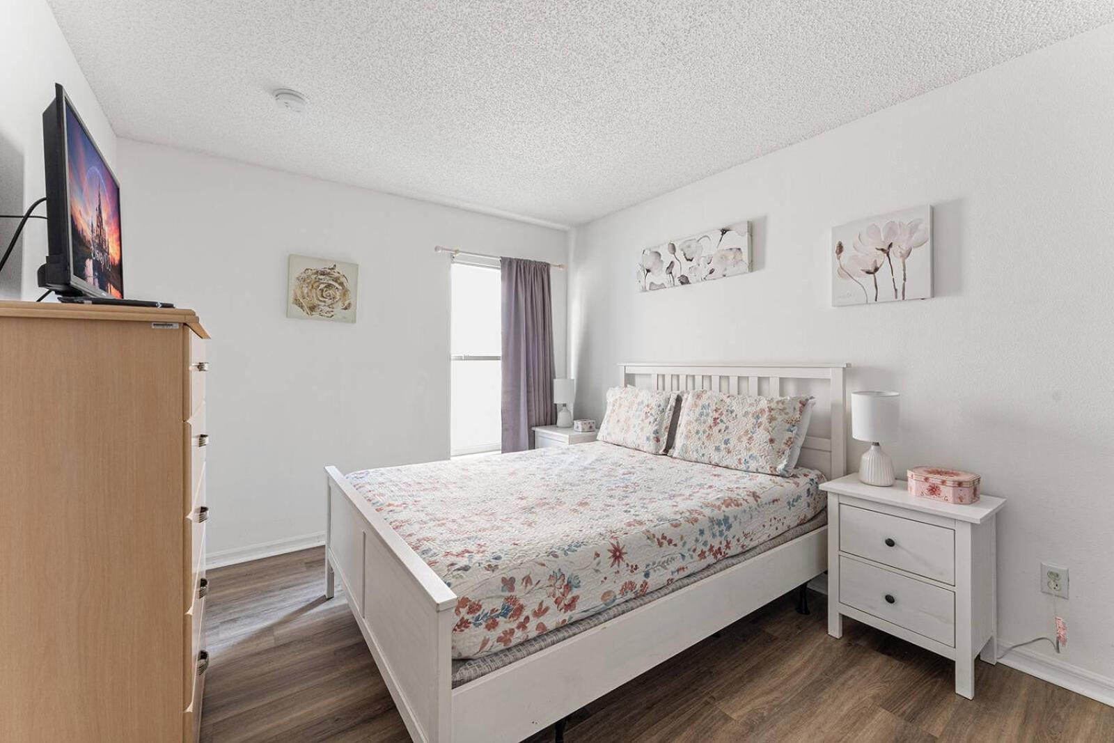 4 Bedroom No Carpet Just Remodeled Unit Sr1205 كيسيمي المظهر الخارجي الصورة