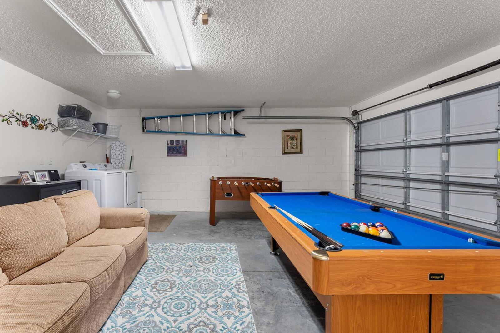 4 Bedroom No Carpet Just Remodeled Unit Sr1205 كيسيمي المظهر الخارجي الصورة