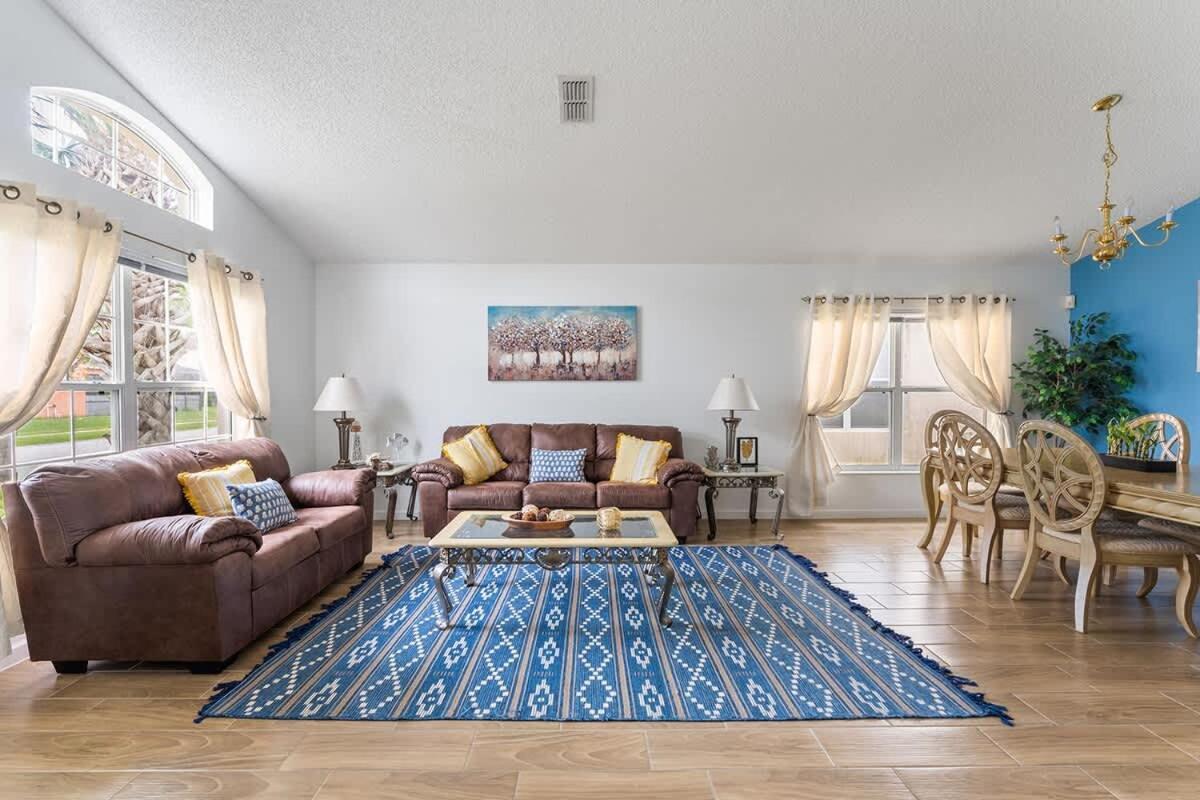 4 Bedroom No Carpet Just Remodeled Unit Sr1205 كيسيمي المظهر الخارجي الصورة